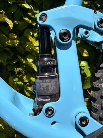 Used Scott Genius 920 XL Fully Scott Genius 920 XL Fully Custom Shimano Ultegra 2025 Road & Gravel, Black — image 2 of 8