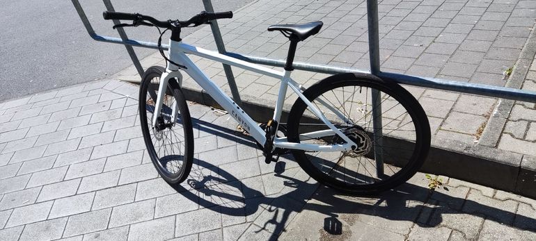 Used Canyon Commuter 5 2023 2023 Urban — image 9 of 9