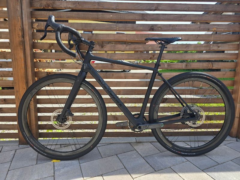 Używany Parapera Anemos Carbon Gravelbike Campagnolo Ekar Shamal (UVP ca. 5.150, - €) Custom Campagnolo Ekar 2024 Road & Gravel