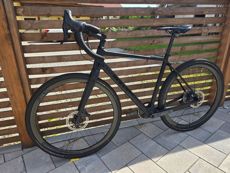 Used Parapera Anemos Carbon Gravelbike Campagnolo Ekar Shamal (UVP ca. 5.150,- €) Parapera Anemos Carbon Gravelbike Campagnolo Ekar Shamal (UVP ca. 5.150,- €) Custom Campagnolo Ekar 2024 Road & Gravel, Black — image 2 of 20