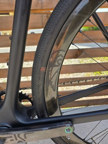 Used Parapera Anemos Carbon Gravelbike Campagnolo Ekar Shamal (UVP ca. 5.150,- €) Parapera Anemos Carbon Gravelbike Campagnolo Ekar Shamal (UVP ca. 5.150,- €) Custom Campagnolo Ekar 2024 Road & Gravel, Black — image 3 of 20