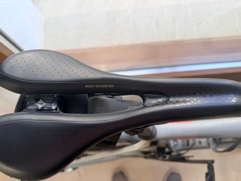 Used Ruby Ruby Expert Disc 2017 Road & Gravel, Light Gray — image 3 of 4