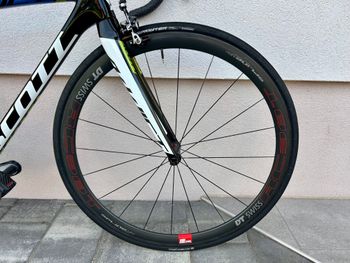 Used Scott Addict Team Issue Di2 6,3kg POWERMETER 4iiii 2015 Road & Gravel, Black — image 3 of 6