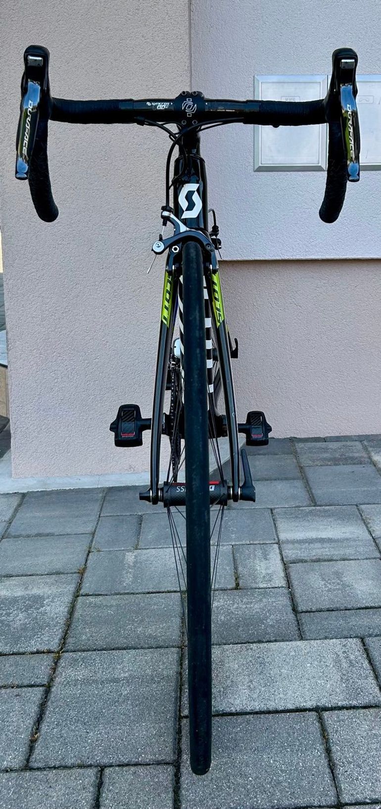 Used Scott Addict Team Issue Di2 6,3kg POWERMETER 4iiii 2015 Road & Gravel, Black — image 4 of 6