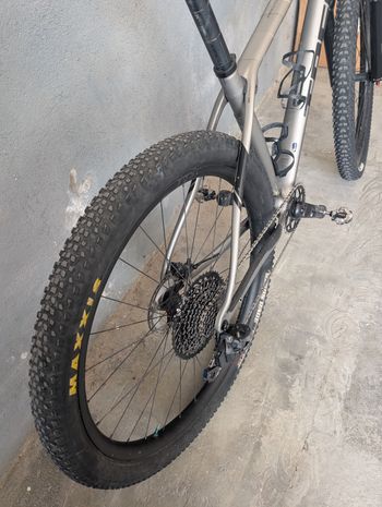 Used Trek Procaliber 9.8 2020 Mountainbike, Hellgrau — image 10 of 10