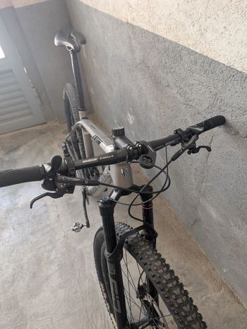 Used Trek Procaliber 9.8 2020 Mountainbike, Hellgrau — image 8 of 10