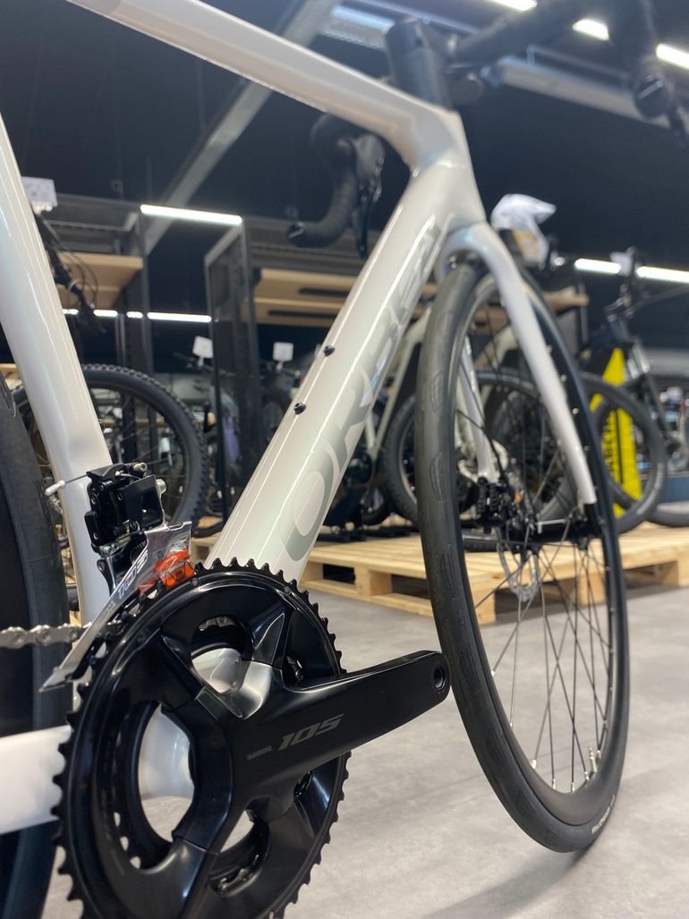 Used Orbea ORCA M30 2026 2026 Road & Gravel, Weiß — image 4 of 5