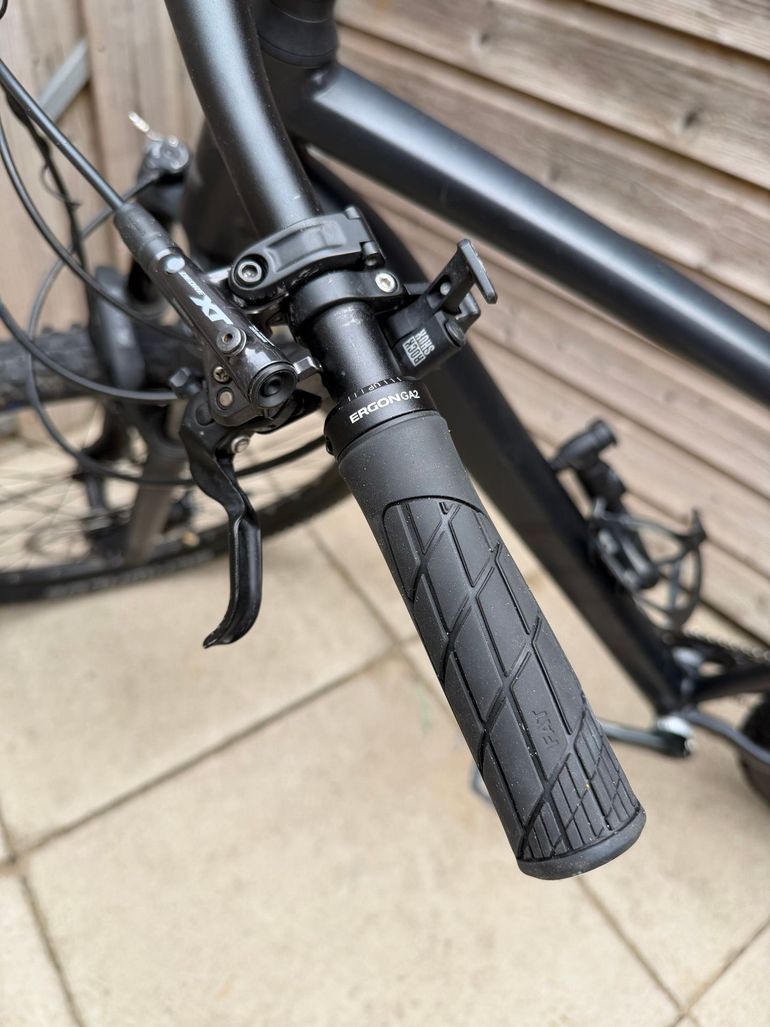 Used CUBE REACTION PRO 2023 2023 Mountainbike, Black, 27.5 — image 8 of 16