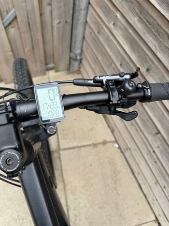 Used CUBE REACTION PRO 2023 2023 Mountainbike, Black, 27.5 — image 12 of 16