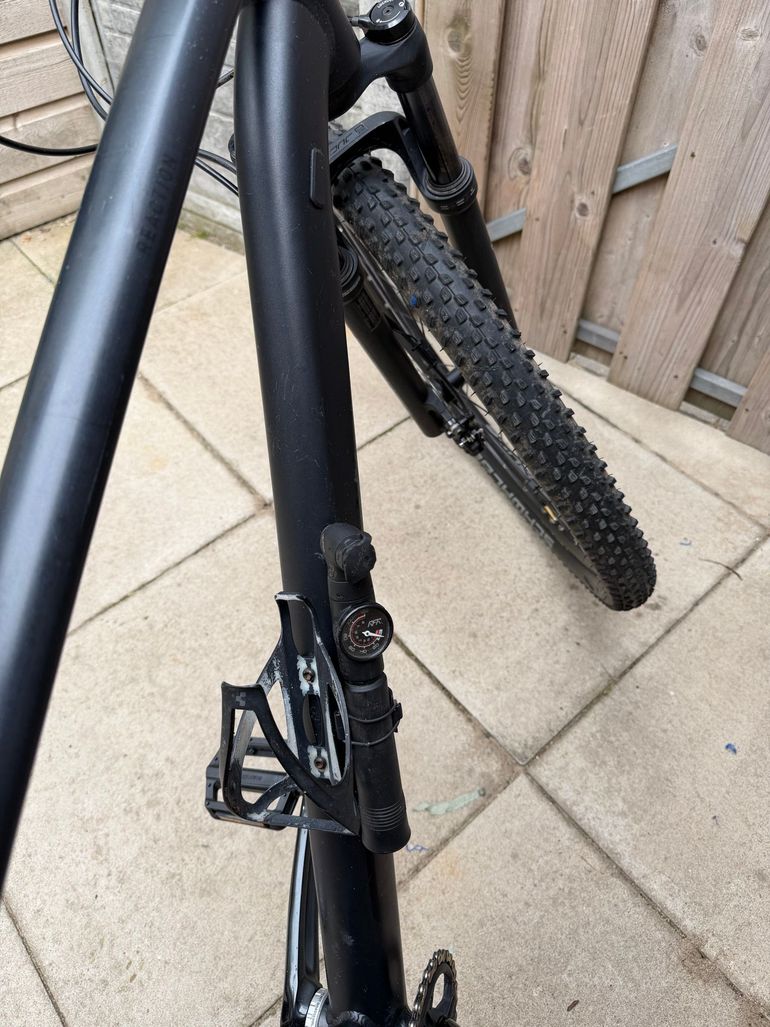Used CUBE REACTION PRO 2023 2023 Mountainbike, Black, 27.5 — image 6 of 16