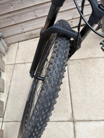 Used CUBE REACTION PRO 2023 2023 Mountainbike, Black, 27.5 — image 10 of 16