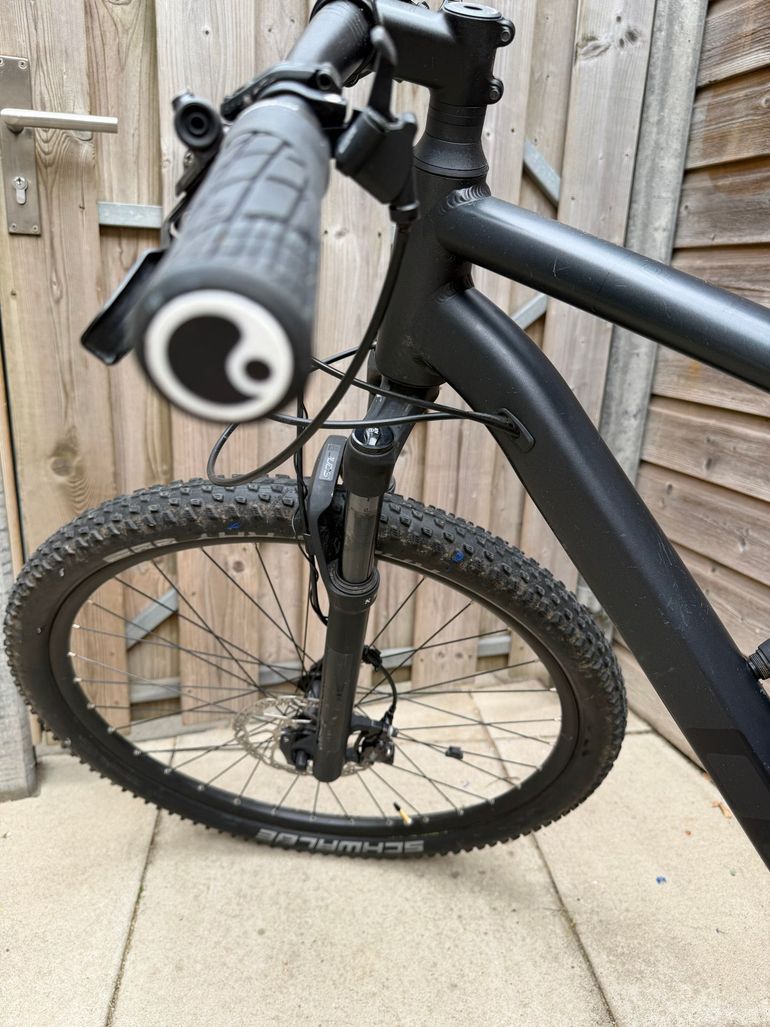 Used CUBE REACTION PRO 2023 2023 Mountainbike, Black, 27.5 — image 9 of 16