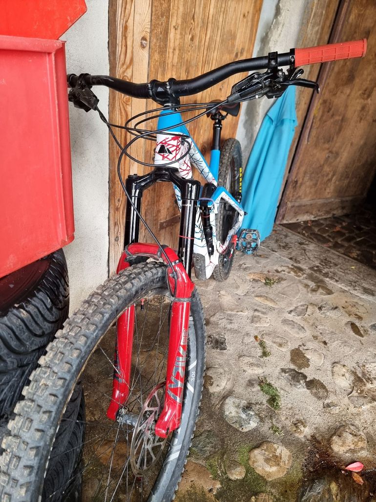 Used Canyon Strive CFR 9.0 Team 2019 2019 Mountainbike, White, 29 — image 5 of 7