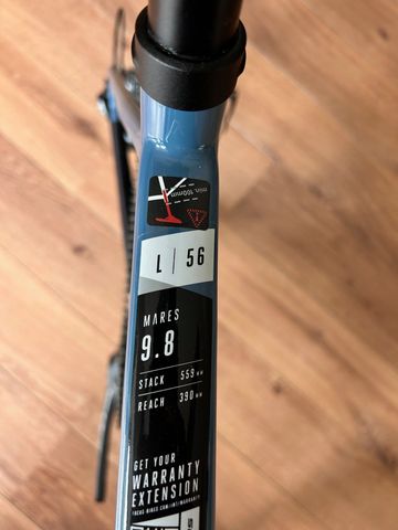 Used Focus MARES 9.8 2022 2022 Road & Gravel, Blue — image 5 of 5