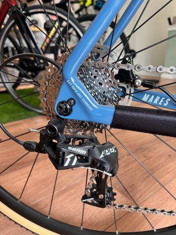 Used Focus MARES 9.8 2022 2022 Road & Gravel, Blue — image 2 of 5