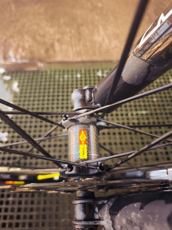 Used Orbea ALMA M25 2019 2019 Mountainbike, Black — image 8 of 9