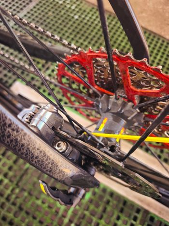 Used Orbea ALMA M25 2019 2019 Mountainbike, Black — image 7 of 9