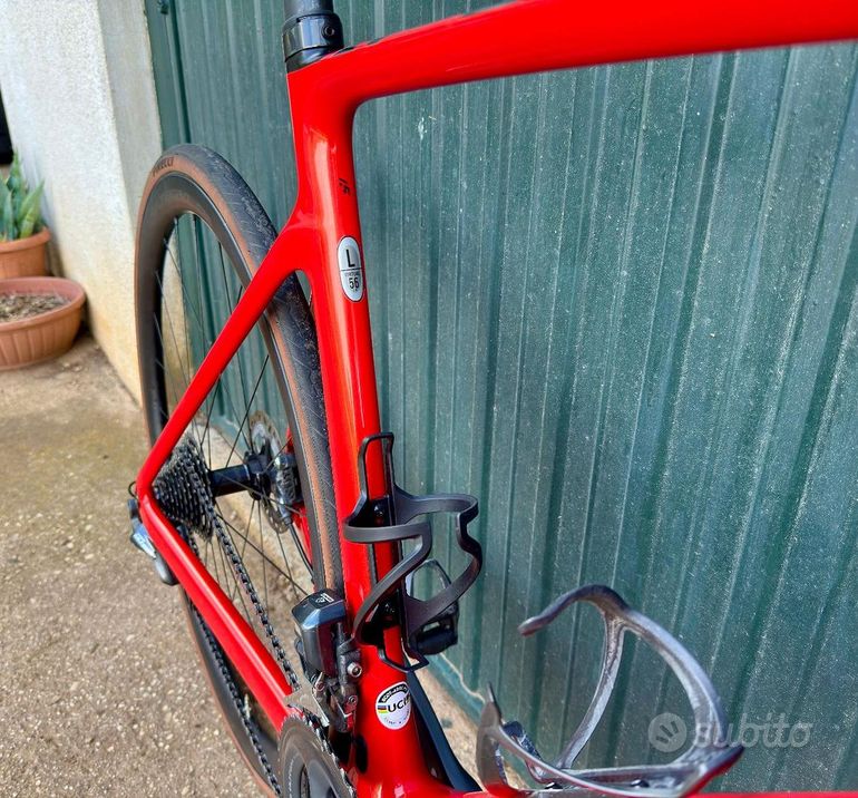 Used Scott Addict RC15 Carbon Ultegra Di2 2021 2021 Road & Gravel, Red — image 5 of 7