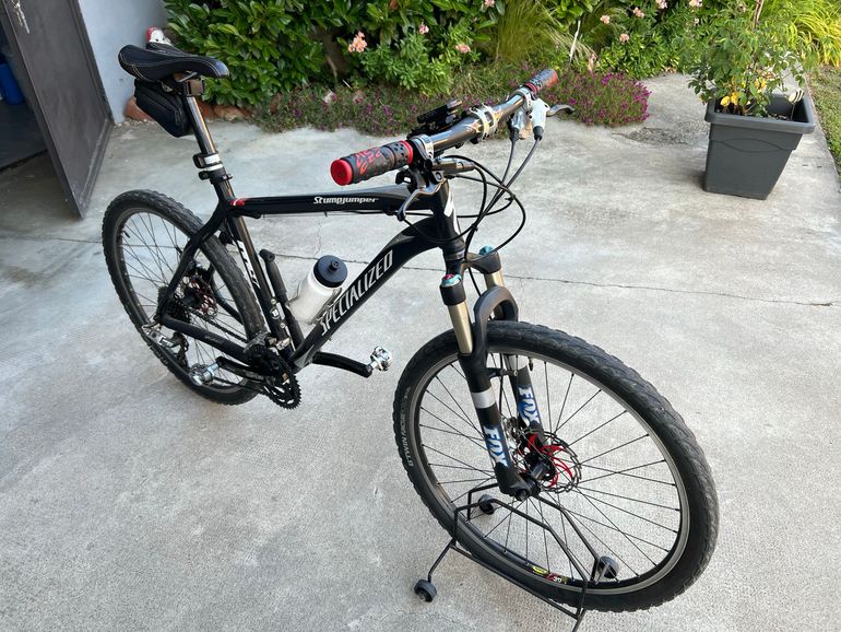 Used Specialized Stumpjumper Comp 2009 2009 Mountainbike, Black, 26 — image 2 of 7
