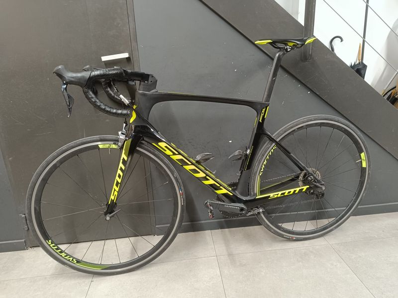 Used Scott Foil 10 2017 2017 Road & Gravel, Black — image 2 of 6