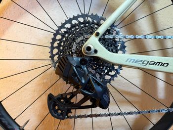Used Megamo WEST 05 AXS 2025 2025 Road & Gravel, Green — image 3 of 4