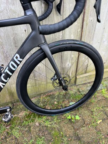 Brugt Factor O2 Shimano Ultegra Di2 2025 Road & Gravel — billede 3 af 9