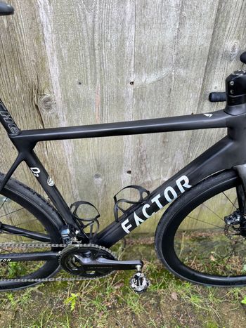 Used Factor O2 Shimano Ultegra Di2 2025 Road & Gravel — image 2 of 8