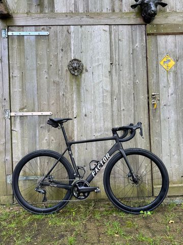 Factor O2 Shimano Ultegra Di2 2025 Road & Gravel d'occasion
