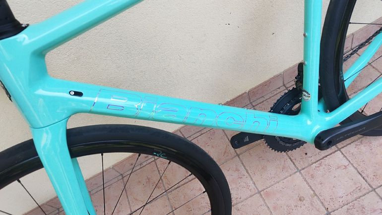 Used Bianchi Specialissima Shimano Ultegra Di2 2023 Road & Gravel, Green — image 10 of 13