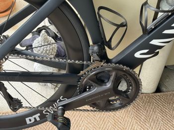 Used Canyon Aeroad CF SLX 8 Di2 – Gr. M – Modell 2026 -Powermeter Canyon Aeroad CF SLX 8 Di2 – Gr. M – Modell 2026 -Powermeter Custom Shimano Ultegra Di2 2024 Road & Gravel, Black — image 4 of 4