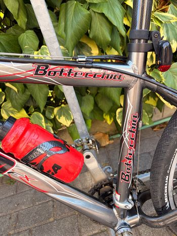 Used Bottecchia Bottecchia Custom Shimano Deore XT 2010 Mountainbike, Black — image 4 of 12
