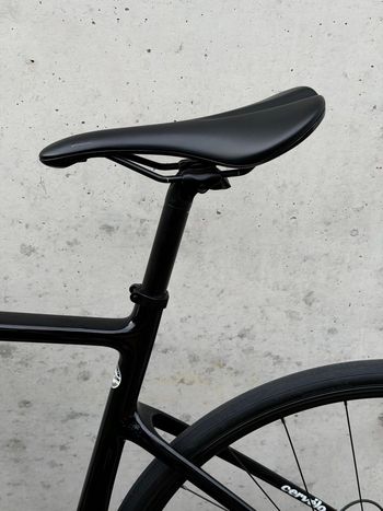 Used Cervélo Caledonia 105 2023 2023 Road & Gravel, Black — image 2 of 12
