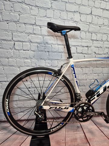 Używany Fuji Altamira Campagnolo Athena EPS 2014 Road & Gravel — zdjęcie 4 z 7