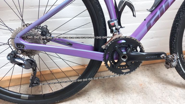 Used Giant Revolt Other Shimano 2024 Road & Gravel, Purple — image 3 of 5