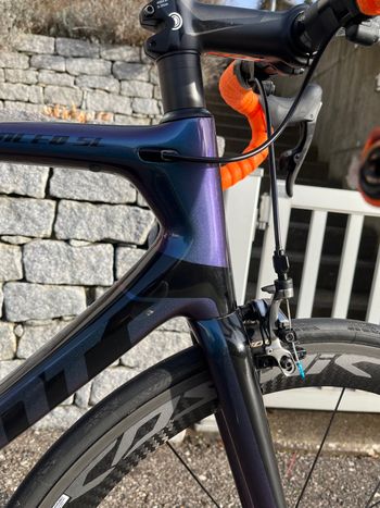 Used Giant Advanced SL 2019 2019 Road & Gravel, Blue — image 3 of 5