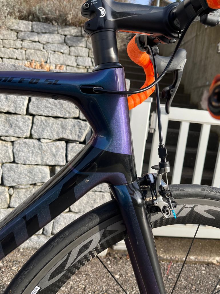 Used Giant Advanced SL 2019 2019 Road & Gravel, Blue — image 3 of 5