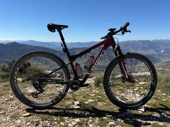 Used Sworks wolrd cap Sworks Wolrd Cap Frameset 2024 Mountainbike, Red — image 3 of 3