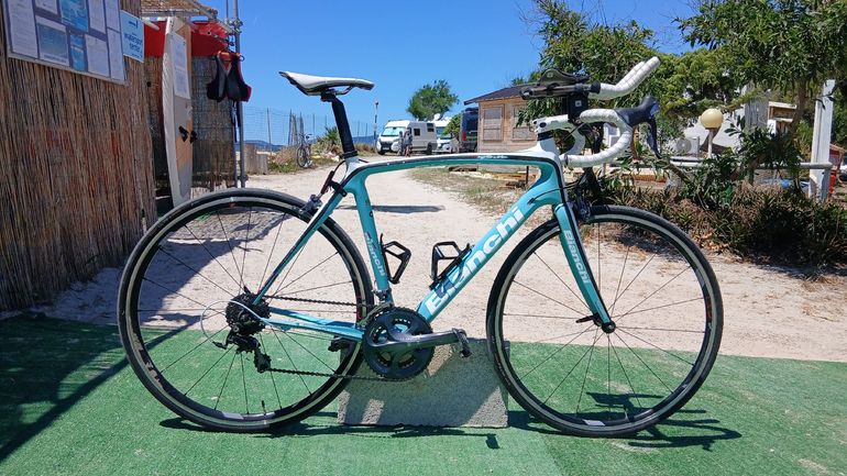 Used Bianchi Infinito Shimano 105 2013 Road & Gravel — image 1 of 8
