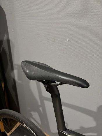 Used Specialized S-Works Tarmac SL7 - Dura Ace Di2 2021 2021 Road & Gravel — image 4 of 8