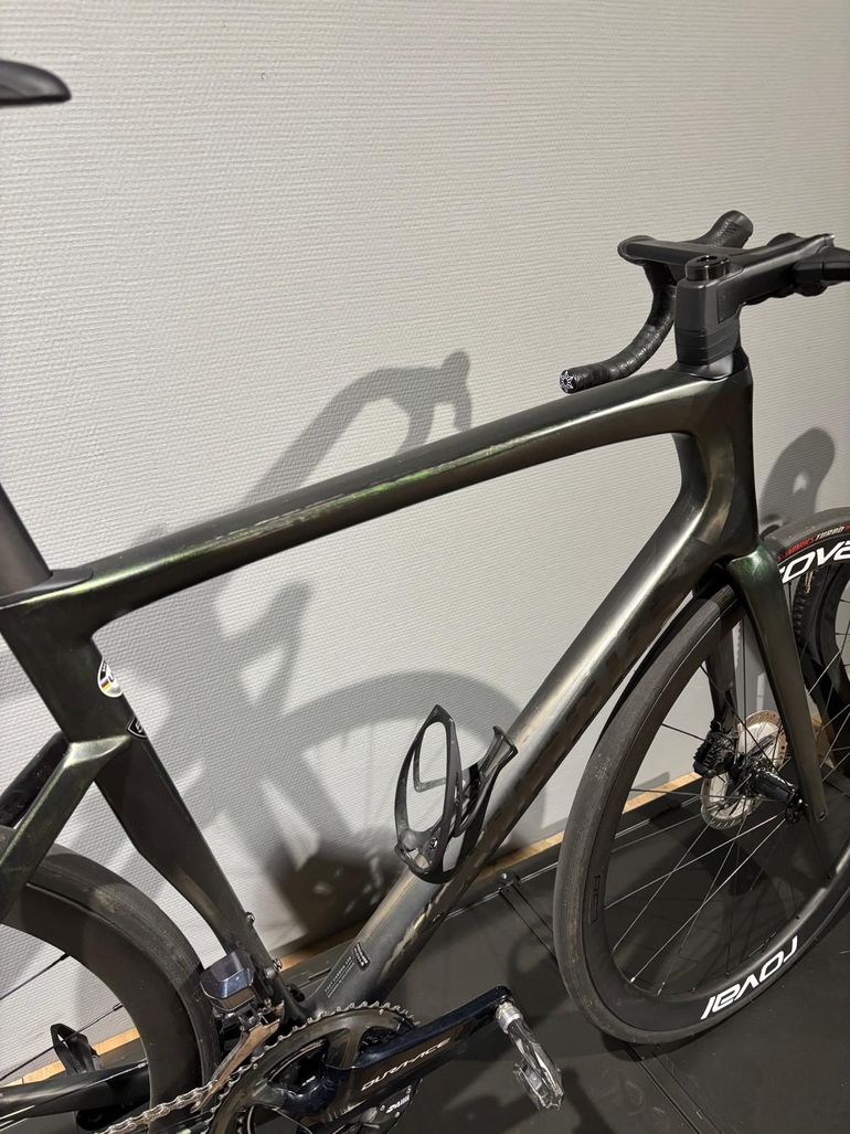 Used Specialized S-Works Tarmac SL7 - Dura Ace Di2 2021 2021 Road & Gravel — image 6 of 8
