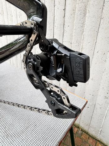 Used Trek Speed Concept SLR 8 AXS 2025 2025 Road & Gravel, Black — image 6 of 7