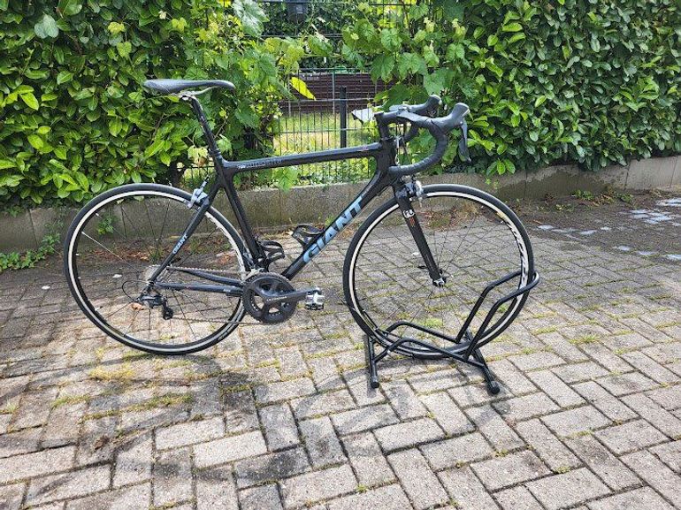 Used Giant Giant TRC Composite Carbon Shimano Ultegra 2016 Road & Gravel — image 5 of 5