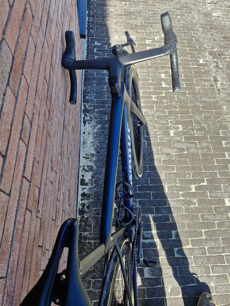 Used Specialized Tarmac SRAM Force 2023 Road & Gravel, Black — image 4 of 4