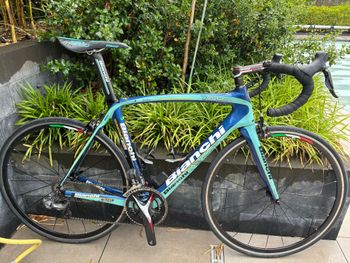 Used Bianchi Oltre Shimano Ultegra Di2 2013 Road & Gravel