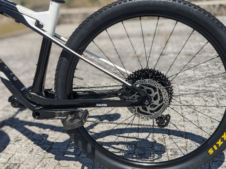 Used Trek Supercaliber 9.7 2021 2021 Mountainbike, Black — image 8 of 15