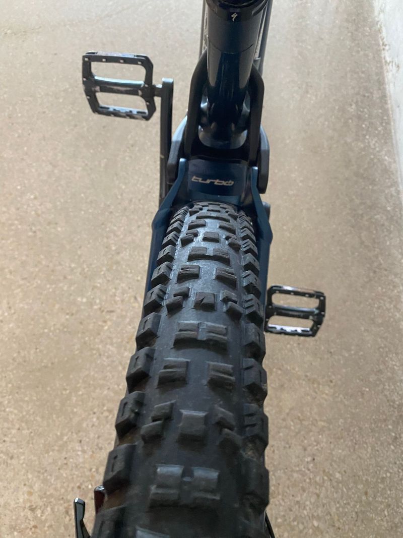 Używany Specialized Turbo Levo 2021 2021 Mountainbike — zdjęcie 9 z 11