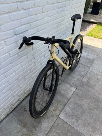Used 8 Bar Mitte SRAM Rival eTap AXS 2023 Road & Gravel, White — image 2 of 12