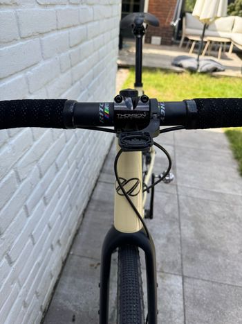 Used 8 Bar Mitte SRAM Rival eTap AXS 2023 Road & Gravel, White — image 3 of 12