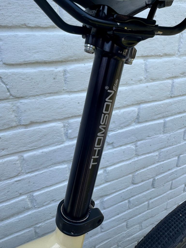Used 8 Bar Mitte SRAM Rival eTap AXS 2023 Road & Gravel, White — image 4 of 12