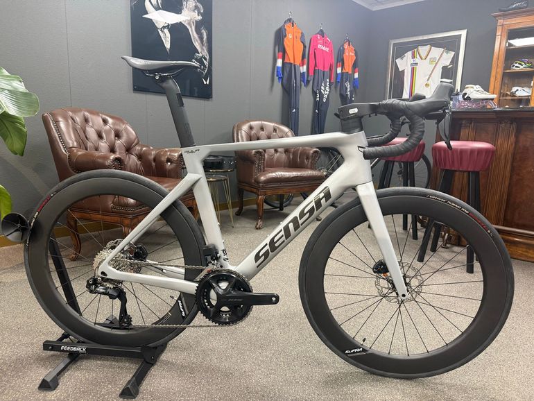 Used Sensa Giulia Shimano 105 Di2 2025 Road & Gravel, Light Gray — image 1 of 4